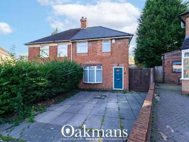 3 bedroom semi detached house for rent in Pailton Grove, Birmi.