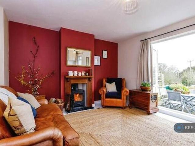 3 Bedroom Semi detached House For Rent In Pewsey