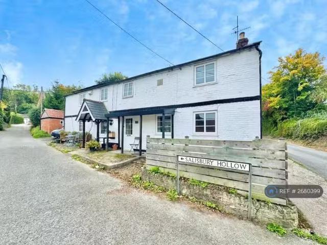 3 bedroom semi detached house for rent in Salisbury Hollow, Ed.
