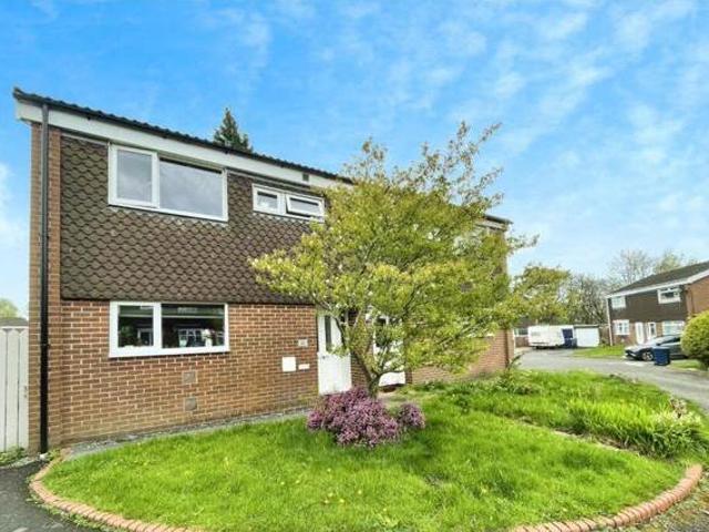 3 Bedroom Semi detached House For Rent In Skelmersdale, Lancashire