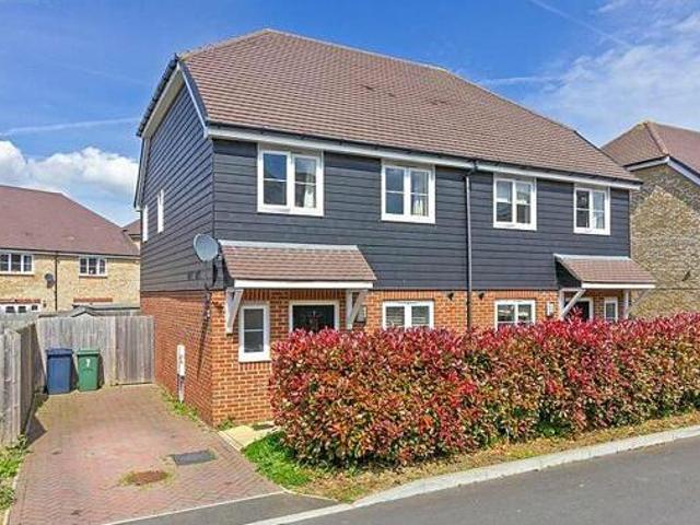 3 Bedroom Semi detached House For Rent In Sittingbourne, Kent
