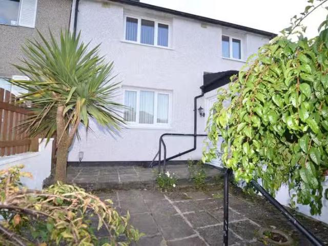 3 bedroom semi detached house for rent in Stonegate Road, Thor.