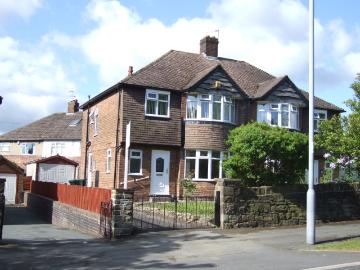 3 bedroom semi detached house Let in Bradford