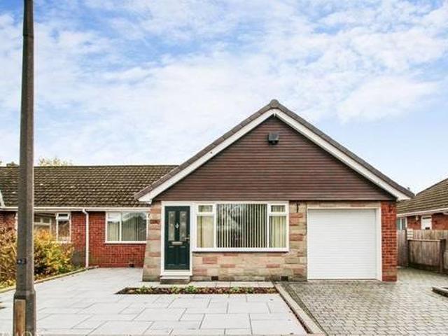 3 bedroom semidetached bungalow for sale in Longsight Road Greenmount Bury Lancashire BL8