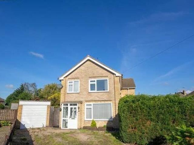 3 bedroom semidetached house for sale in Cedar Road Blaby Leicester LE8