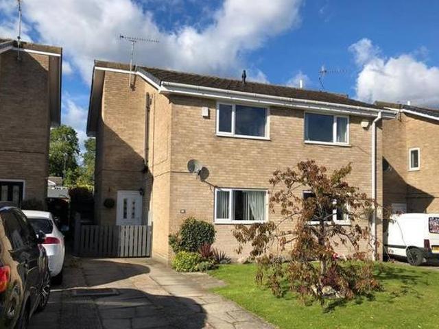 3 bedroom semidetached house for sale in Coniston Road Dronfield Woodhouse Dronfield S18