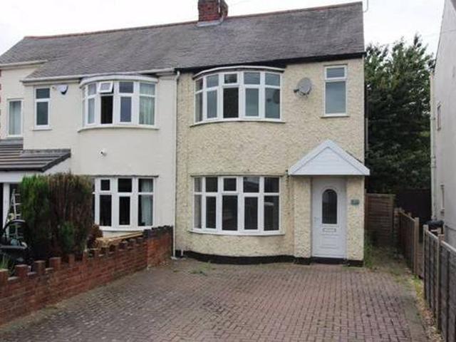3 bedroom semidetached house for sale in Humberstone Lane Thurmaston LE4
