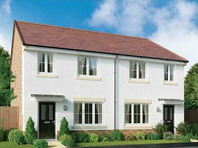 3 bedroom semidetached house for sale in Hinckley Road Stoke Golding Nuneaton Leicestershire CV