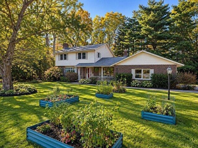 3 bedroom, Shelburne VT 05482 105697239