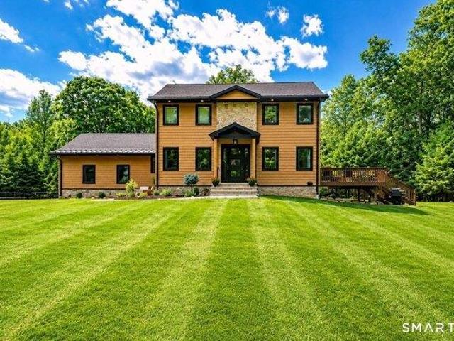 3 bedroom, Shelton CT 06484 104835035