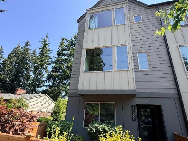3 bedroom, Shoreline WA 98133 105357597
