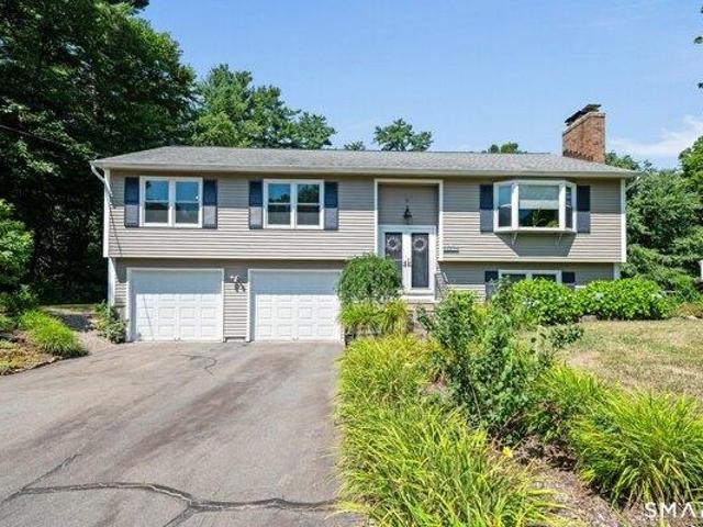3 bedroom, Simsbury CT 06070 104832350