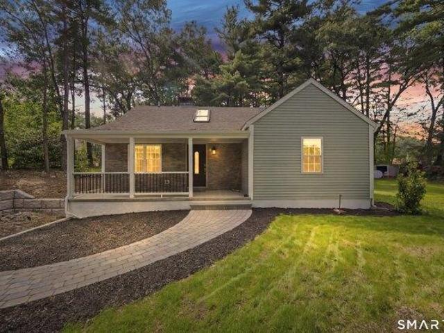 3 bedroom, Simsbury CT 06070 105414206