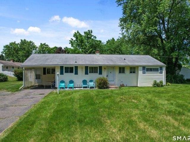 3 bedroom, Simsbury CT 06081 104716648
