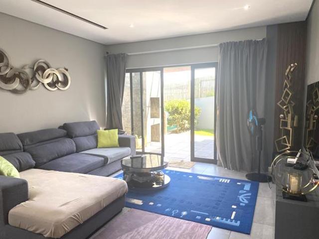 3 Bedroom Simplex in Palm Lakes Estate