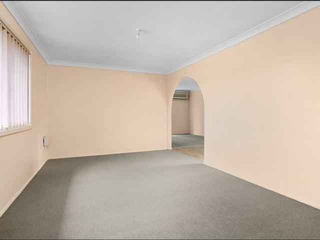 3 Bedroom Single Storey House for Rent!