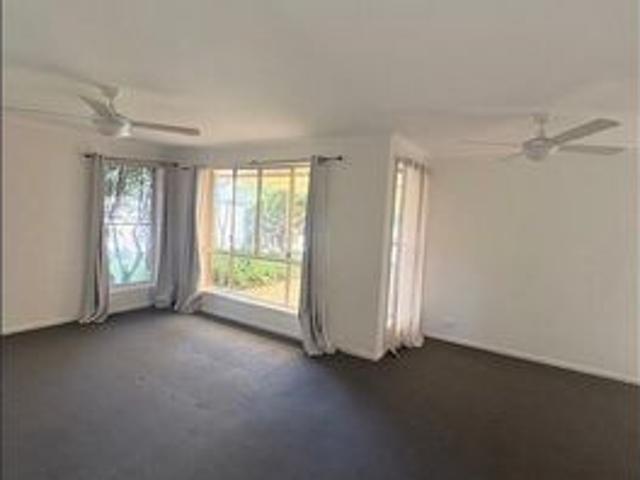 3 Bedroom Sippy Downs home on huge block!
