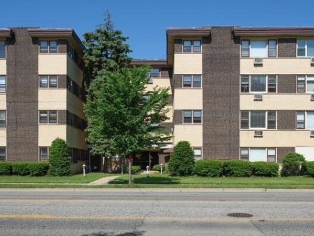 3 bedroom, Skokie IL 60077 106005098