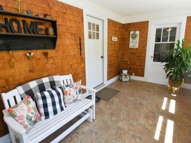 3 bedroom, Skowhegan ME 04976 105590080