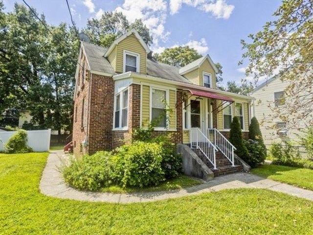 3 bedroom, Springfield MA 01104 105286969