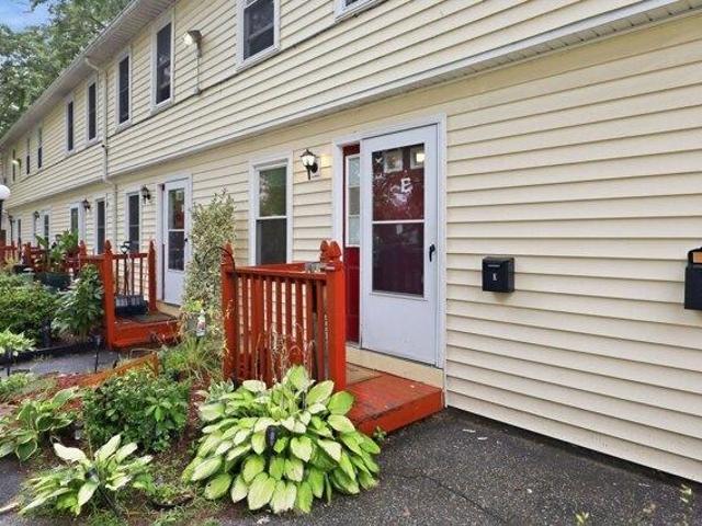 3 bedroom, Springfield MA 01107 105365960