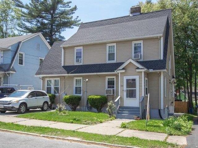 3 bedroom, Springfield MA 01109 104605812
