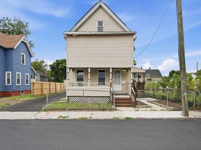 3 bedroom, Springfield MA 01109 105293057