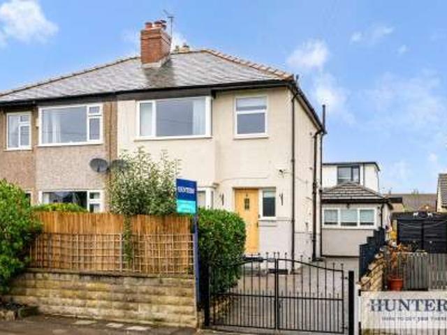 3 Bedroom Studio Flat