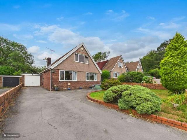 3 Bedroom Studio Flat