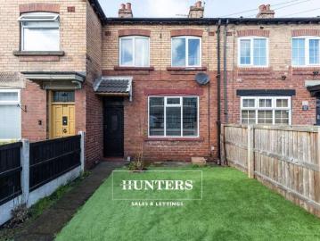 3 Bedroom Studio Flat