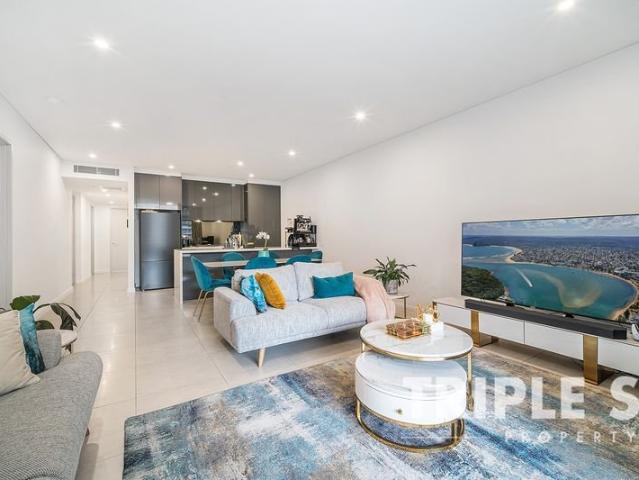 Study Convertible to 4th Bedroom | SidebySide Carpark | Excellent Storage | North Aspect | Spacious Living