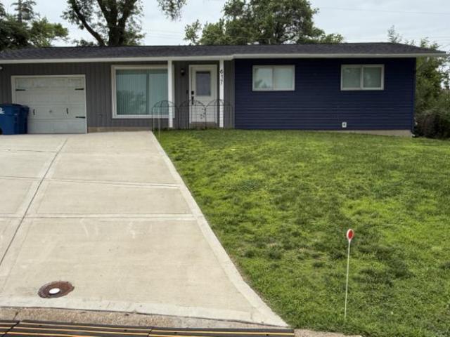 3 bedroom, St Charles St Charles 99386055