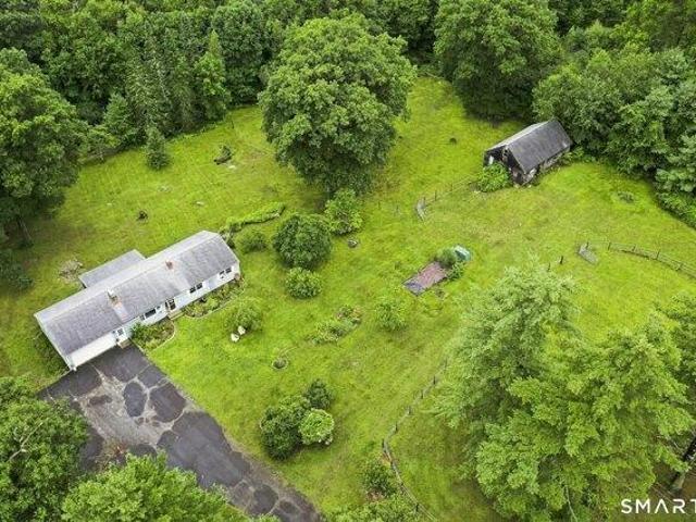 3 bedroom, Stafford CT 06076 105477943