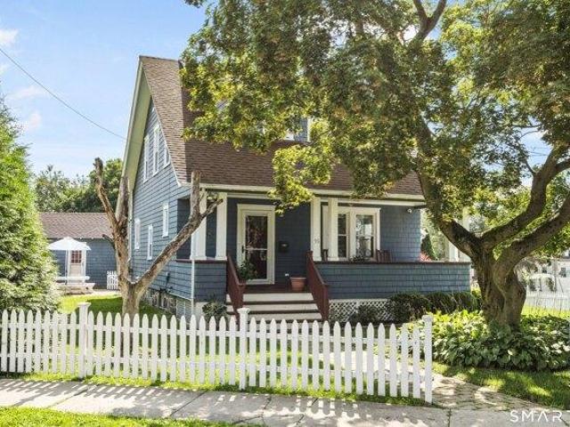 3 bedroom, Stamford CT 06902 105515450