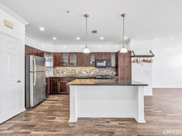 3 bedroom, Stamford CT 06902 105516745