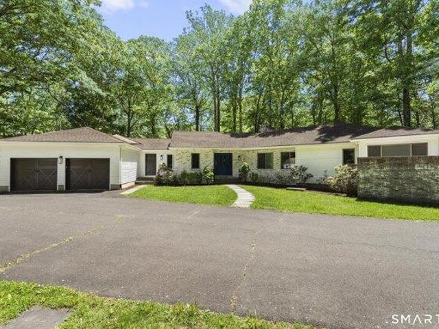 3 bedroom, Stamford CT 06903 104717815