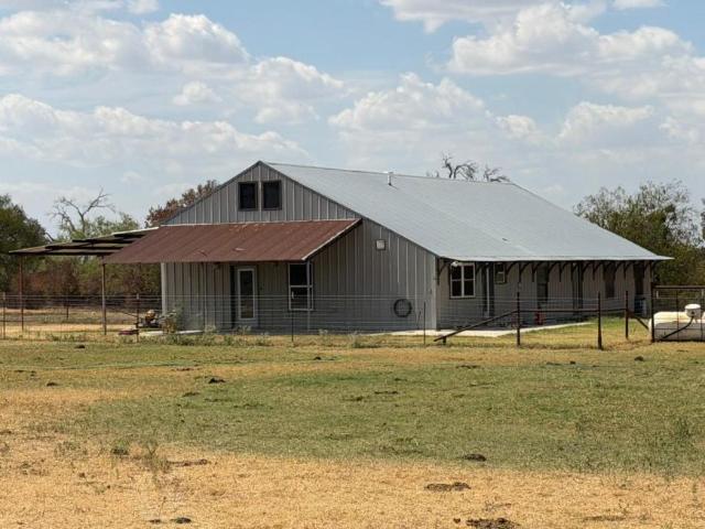 3 bedroom, Stephenville TX 76401 106244801