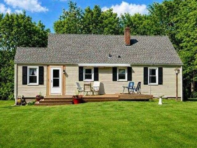 3 bedroom, Sterling MA 01564 105404046