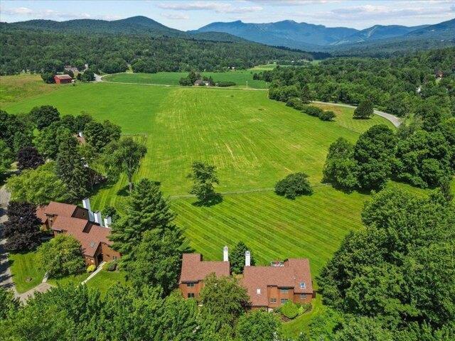 3 bedroom, Stowe VT 05672 104605875