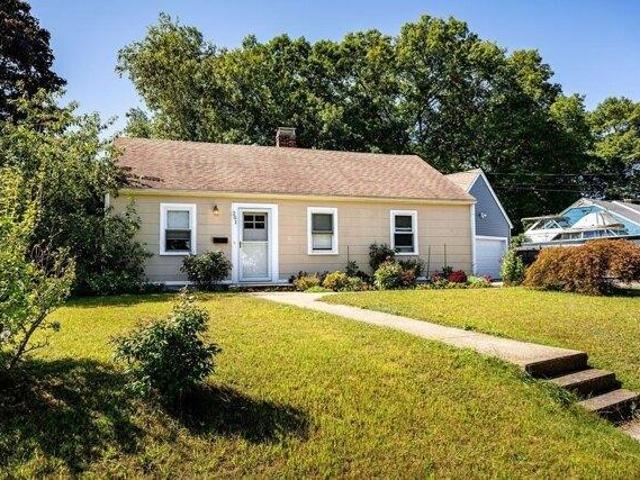 3 bedroom, Stoughton MA 02072 105558655