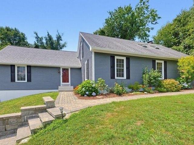 3 bedroom, Sutton MA 01590 104514971