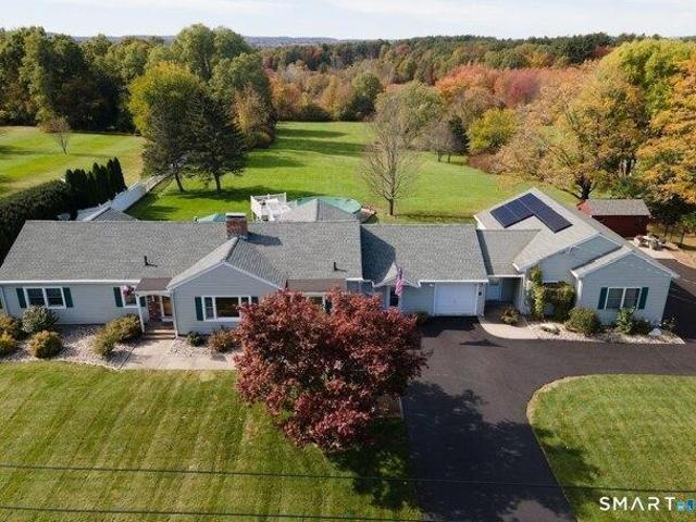 3 bedroom, Suffield CT 06078 104571965
