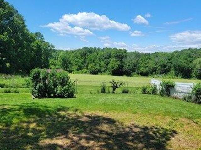 3 bedroom, Suffield CT 06078 105193339