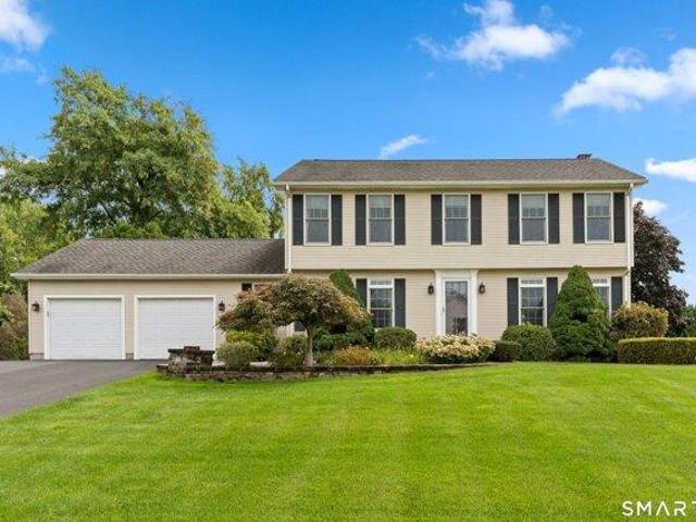 3 bedroom, Suffield CT 06078 105401712
