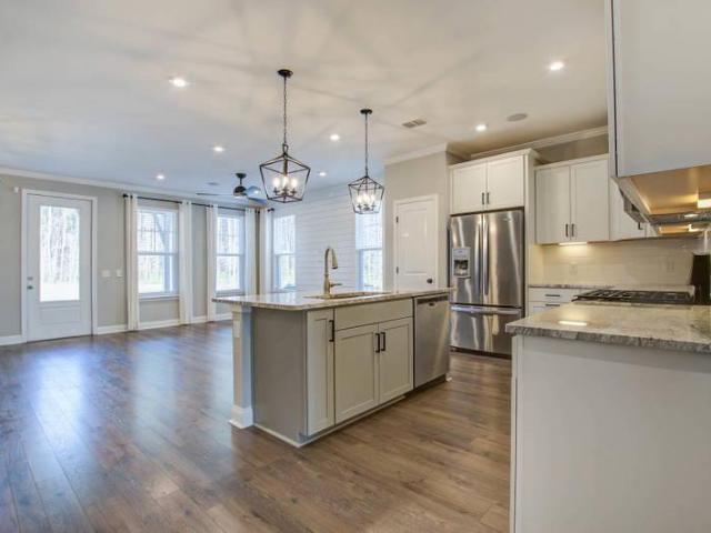 3 bedroom, Summerville SC 29486 96296398