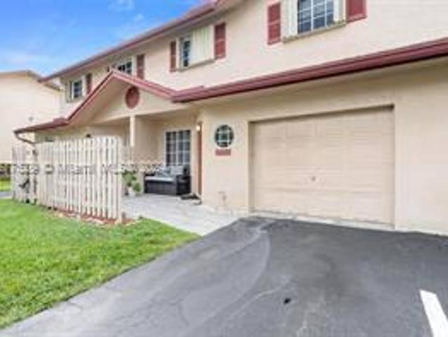 3 bedroom, Sunrise FL 33351 95950696