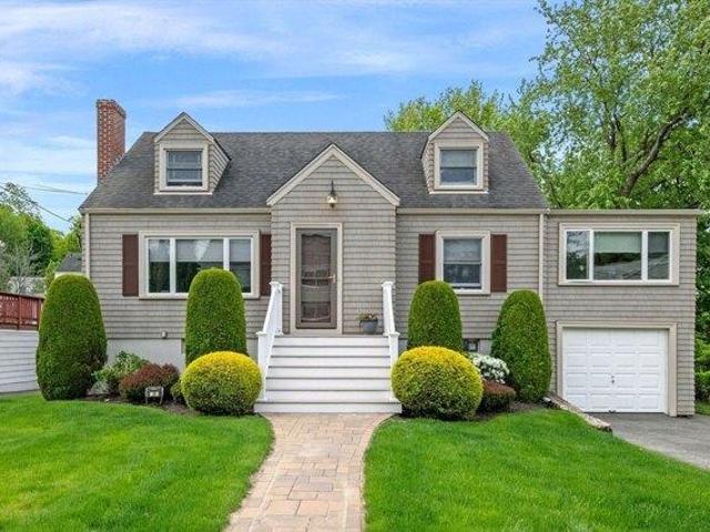 3 bedroom, Swampscott MA 01907 104236479