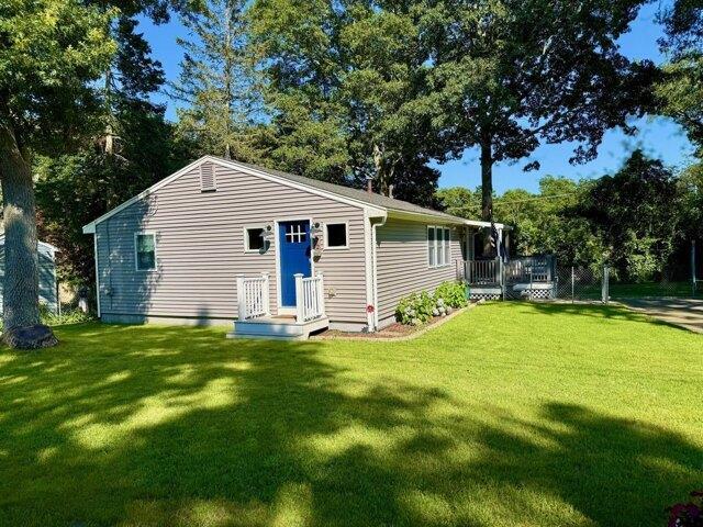 3 bedroom, Pocasset MA 02559 105404976