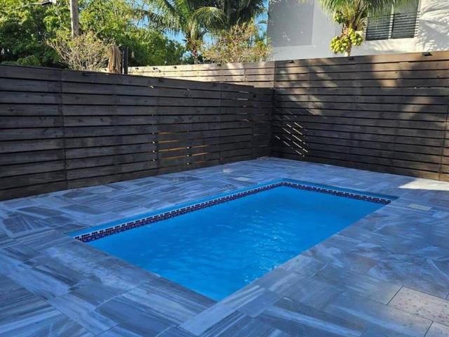3 bedroom, Pompano Beach FL 33062 105505085