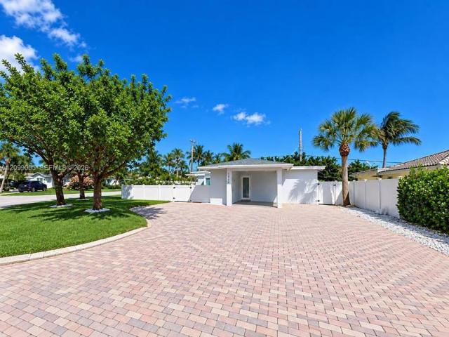 3 bedroom, Pompano Beach FL 33062 105905145